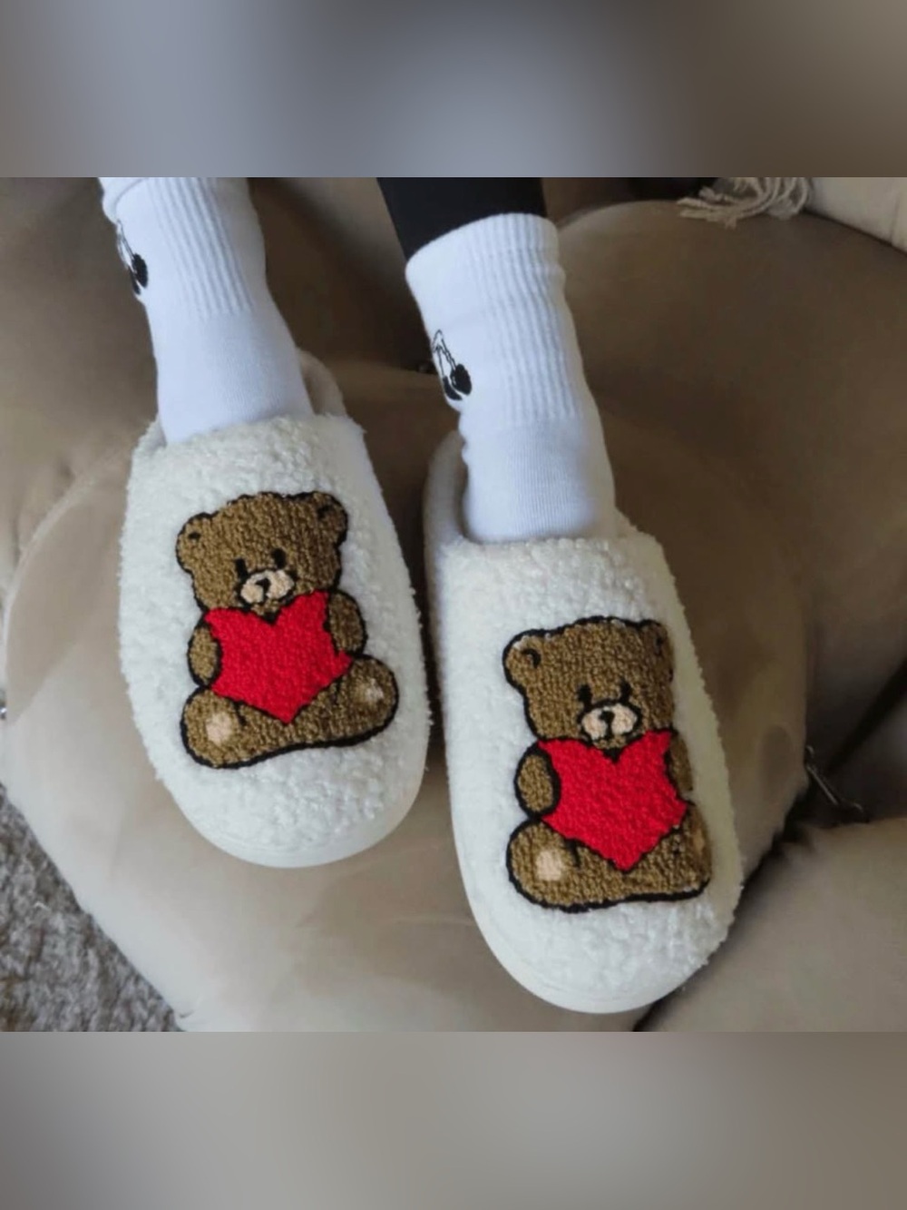 Cozy Teddy Heart Women's Slippers - White with Red Heart